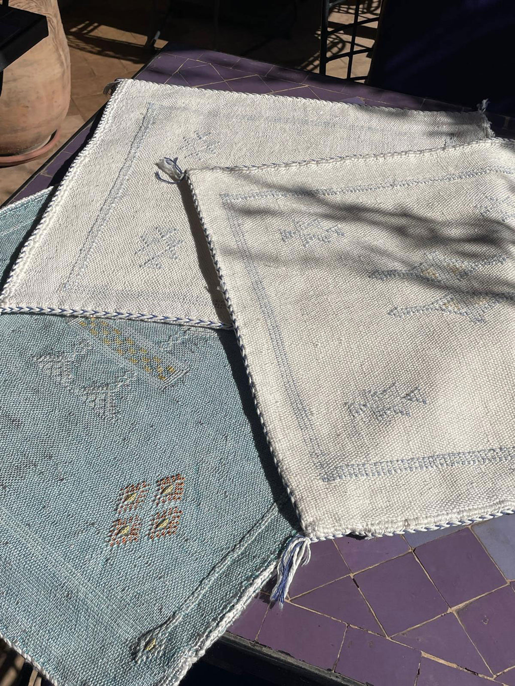 Handmade Moroccan Berber Cushion - White (Cover) 49 x 49 cm