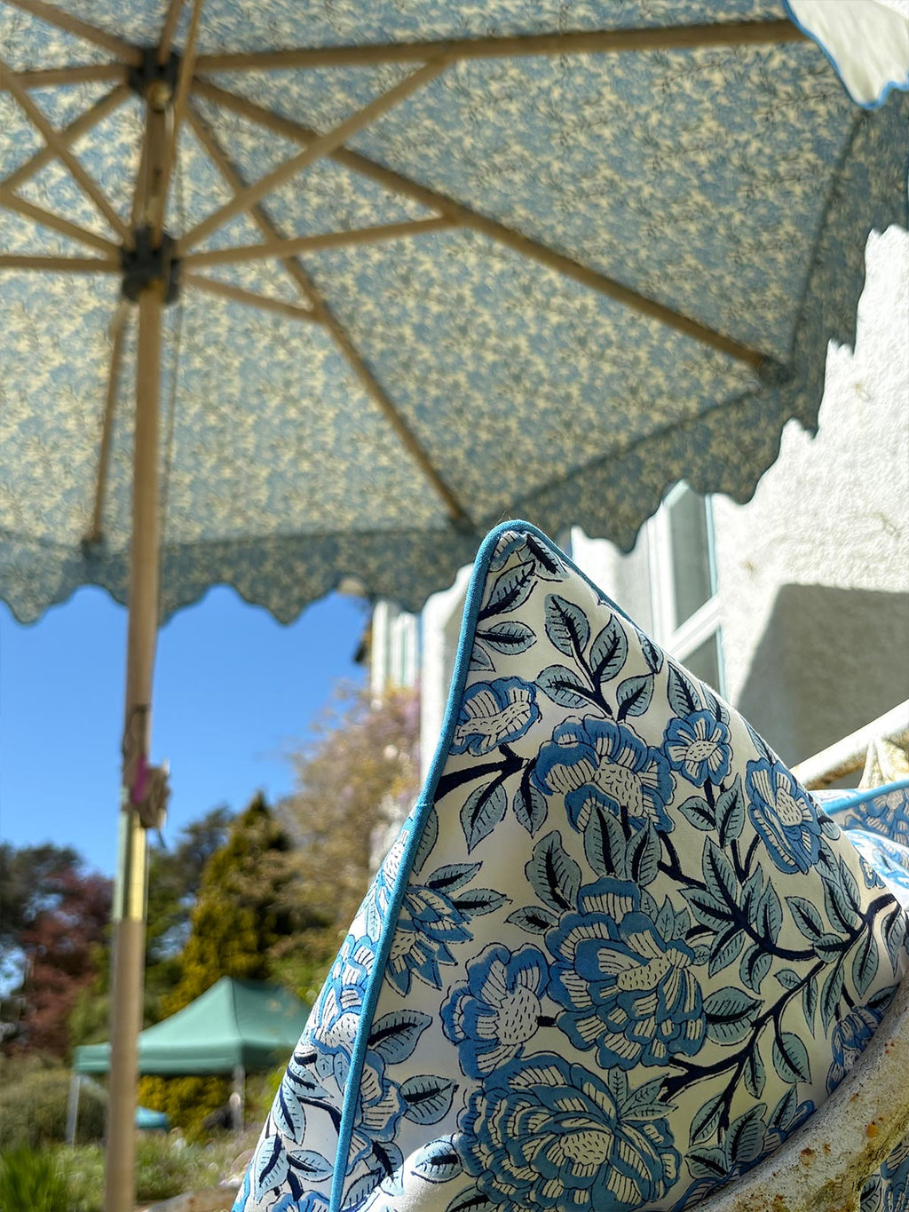Delphine Floral Pattern Water Resistant Cushion - Pale Blue/Indigo Blue (Cover) 45 x 45 cm