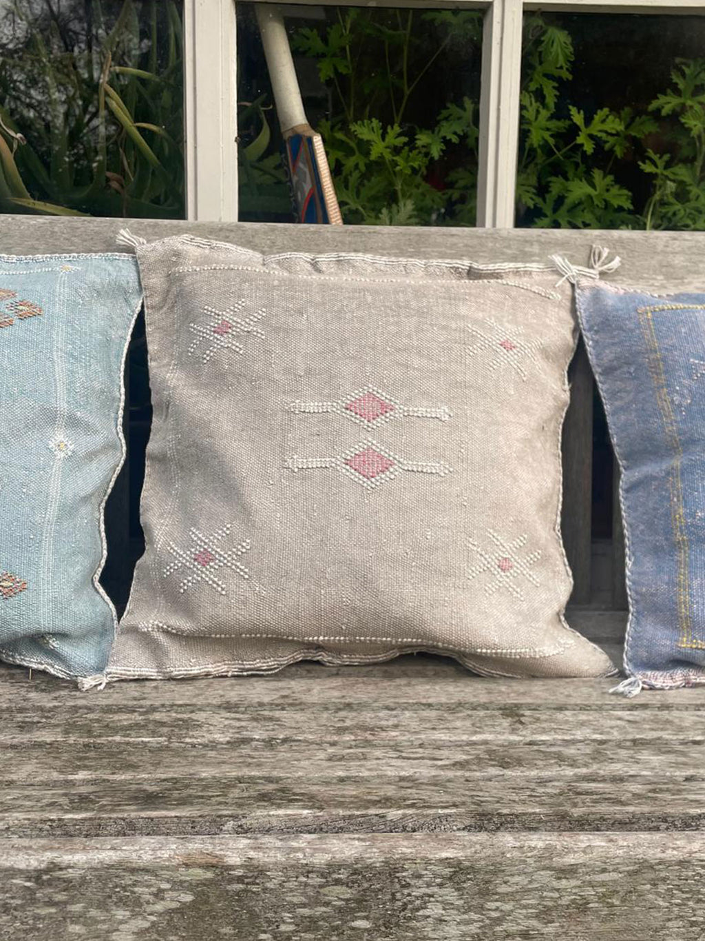 Zanbaq Handmade Moroccan Berber Cushion - Pale Beige (Cover) 49 x 49 cm